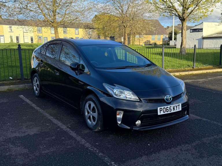 2015 Toyota Prius 1.8L Petrol Hybrid Electric Black Automatic