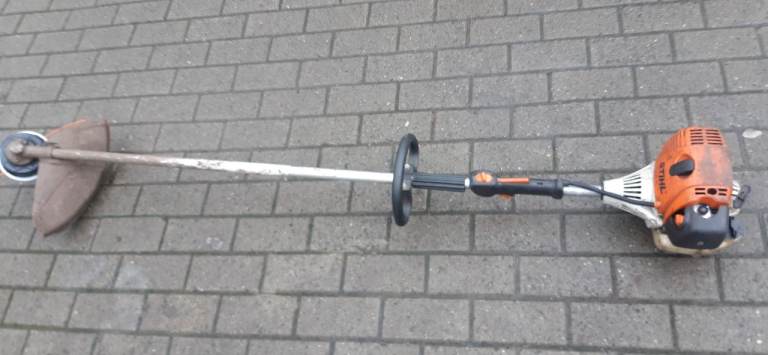 Stihl fs100 Strimmer 