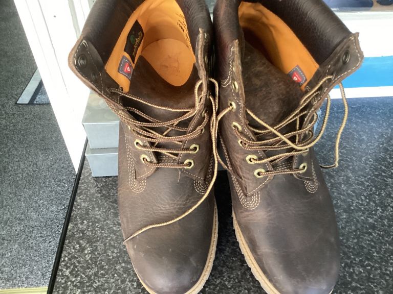 Super dry mountain hoodie Timberland boots size 10