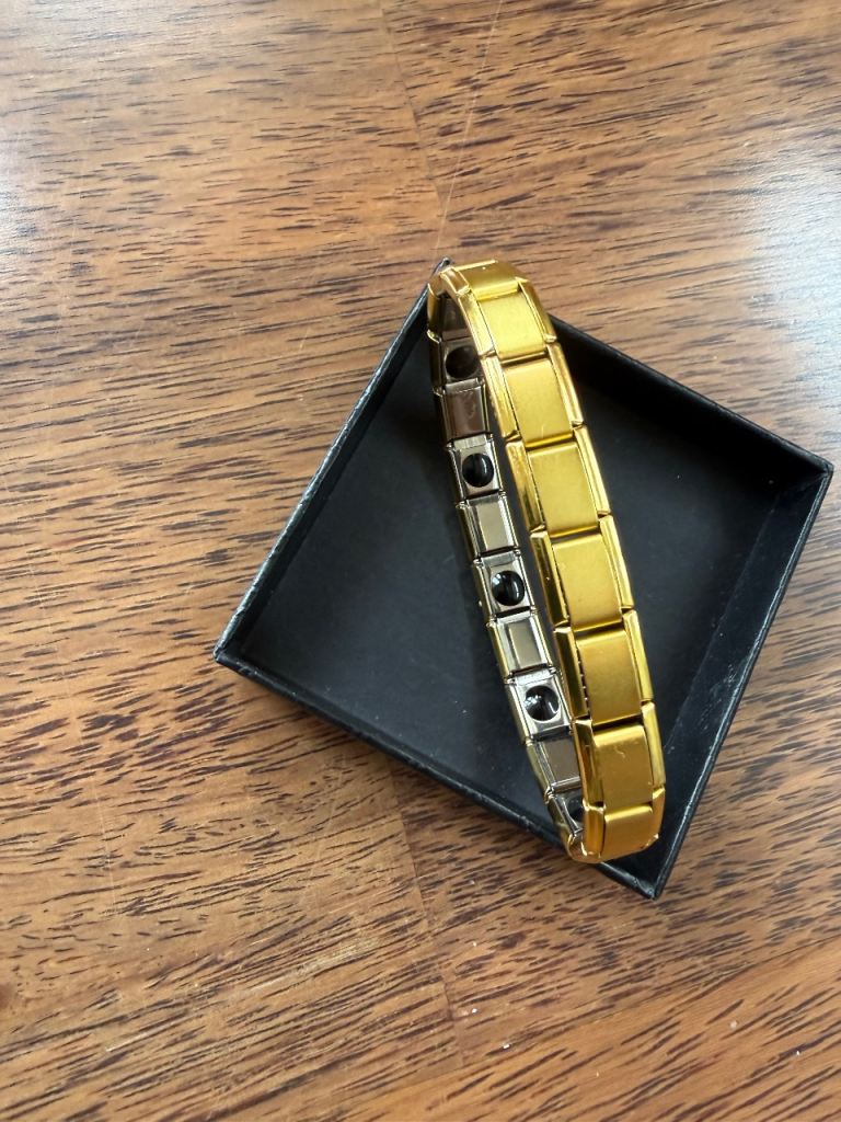 Stylish Gold Tone Bracelet - Good Condition