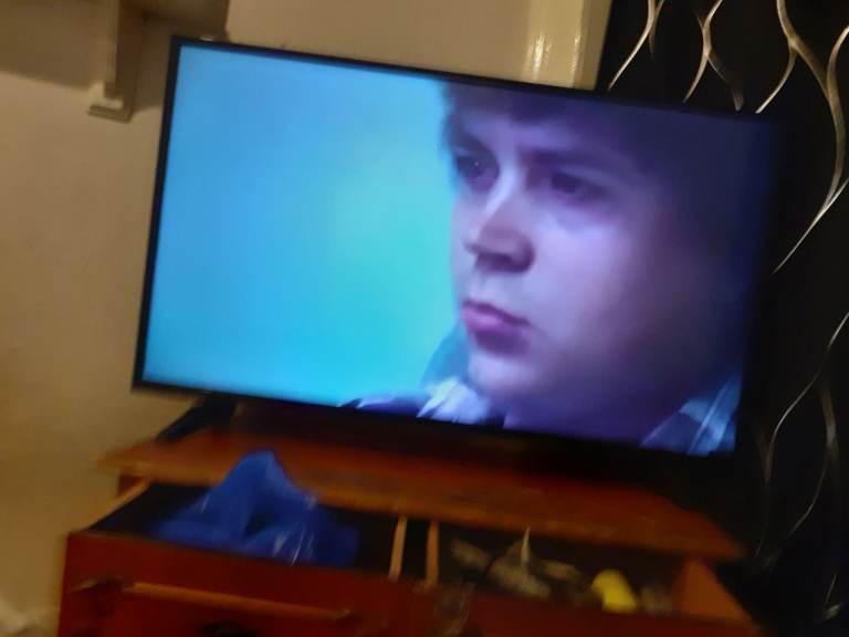 image for 46 inch smart tv will take 50 if gone tonight 