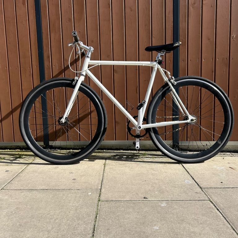 Single speed no logo bike carrerra trek hybrid racer carbon electric 