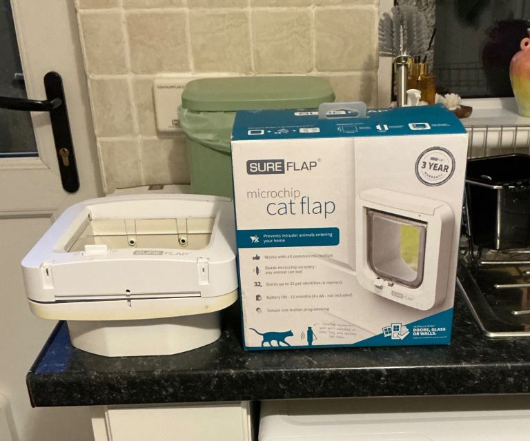 SURE FLAP MICROCHIP CAT FLAP …FREE
