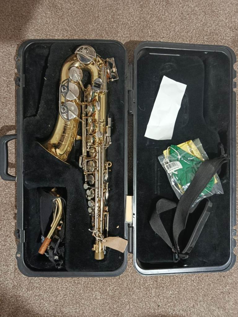Selmer Bundy II Alto Sax
