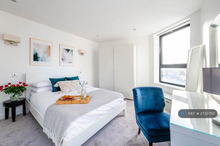 1 bedroom flat in Margery Street, London, WC1X (1 bed) (#2732750)