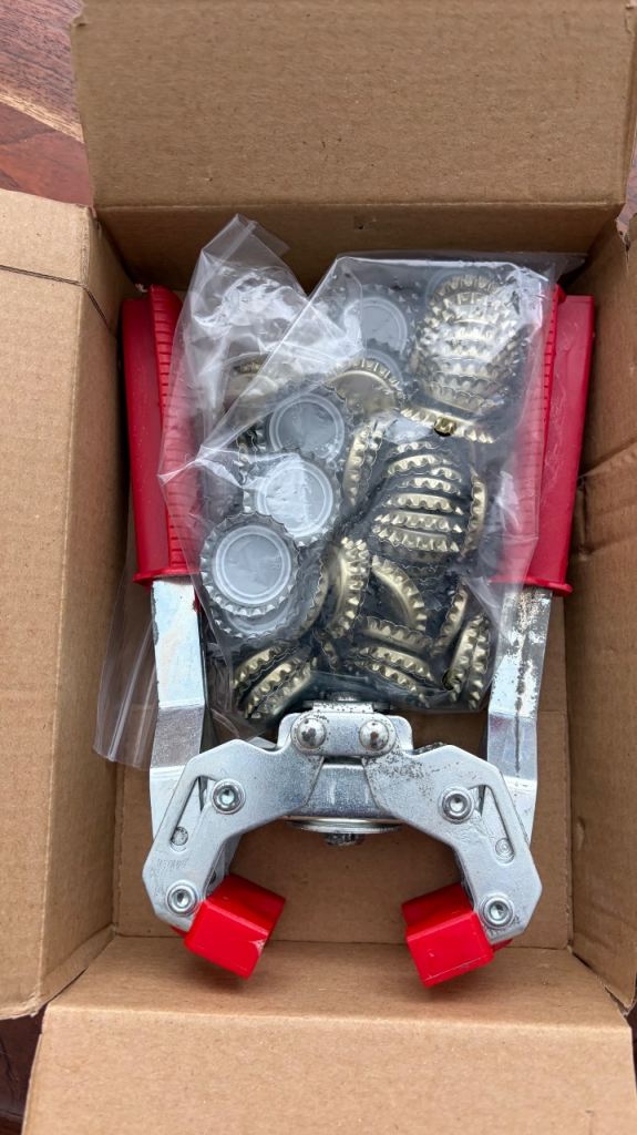 Bottle Capper with Bottle Caps - Home Brewing