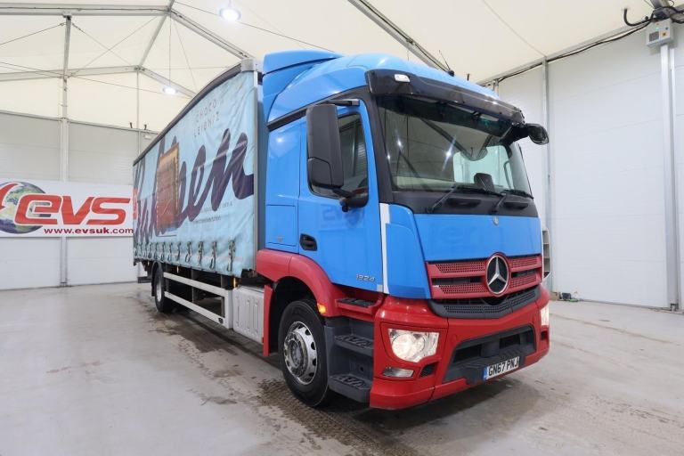 2018 (67 PLATE) Mercedes Benz Actros 1824 4x2 Euro 6 Curtainsiders