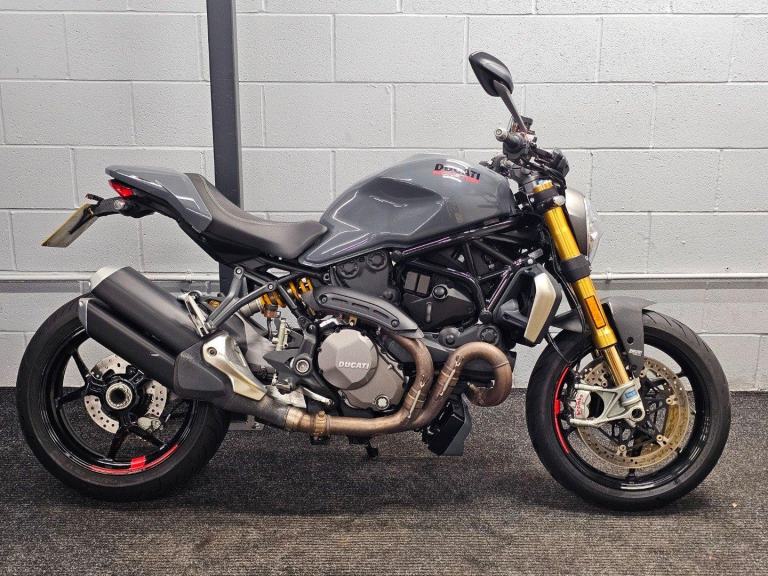 DUCATI MONSTER 1200S M1200S ABS ** Ready To Go - Ohlins Suspension **