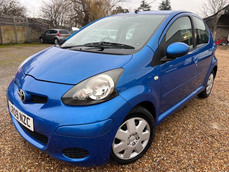 2009 Toyota AYGO 1.0 VVT-i Blue 5dr MMT HATCHBACK PETROL Automatic