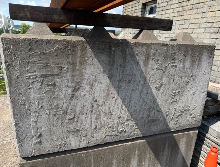 Concrete Lego blocks 1600x800x800