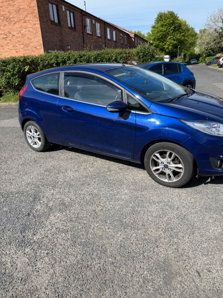 Ford, FIESTA, Hatchback, 2016, Manual, 1498 (cc), 3 doors