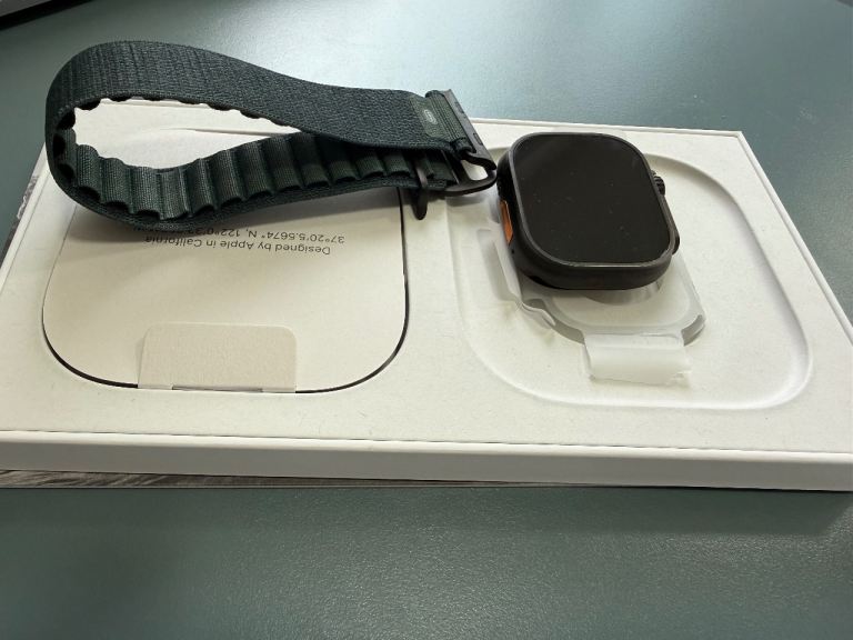 Apple Watch Ultra 2 Black amazing condition 