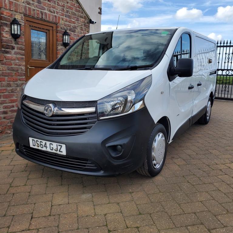 64 2015 Vauxhall Vivaro 2900 1.6CDTI 115BHP SWB, 111,000miles, 1Company owner,