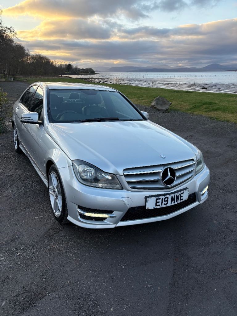 Mercedes Benz 220 AMG Sport