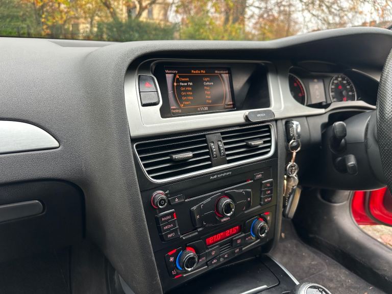 2010 Audi A4 Sline 2.0 TDi Hpi clear half leather interior 