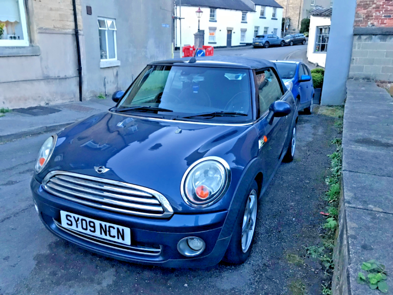 MINI Cooper Convertible 2009 Petrol 85K miles 6-Speed Manual ULEZ HPI Clear