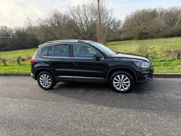 Volkswagen Tiguan 2.0 TDI BlueMotion Tech Match 4WD Euro 6 5dr DIESEL 2015/65