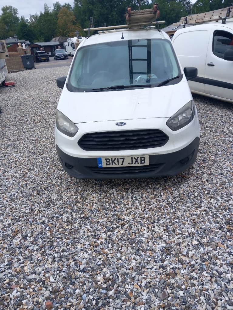 Ford, TRANSIT COURIER, Panel Van, 2017, Manual, 1498 (cc)