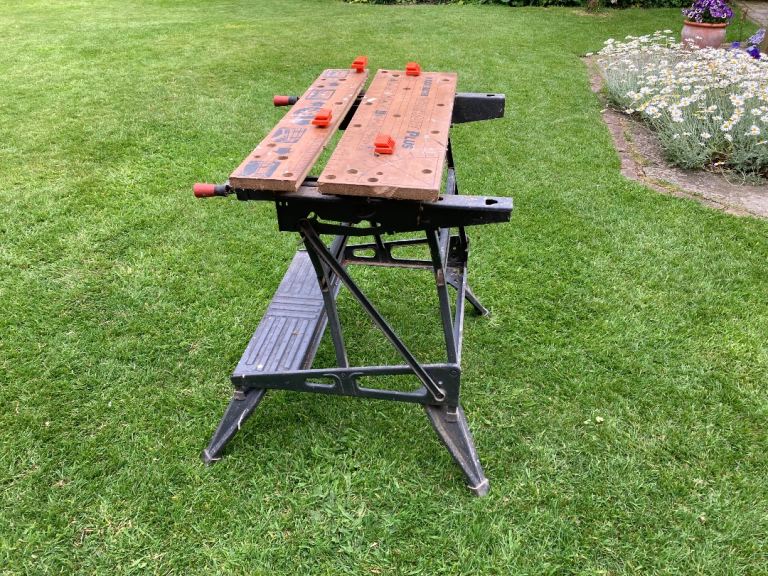 Black &Decker work table 