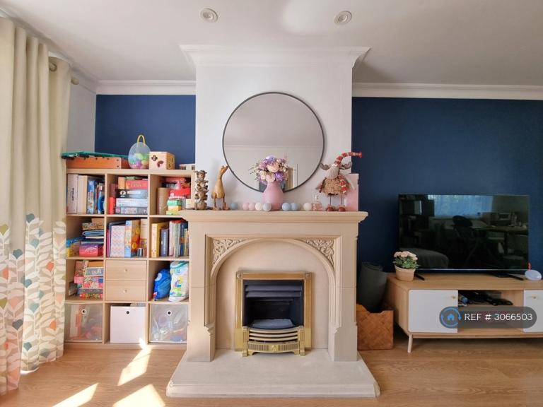 3 bedroom house in Purneys Road, London, SE9 (3 bed) (#3066503)