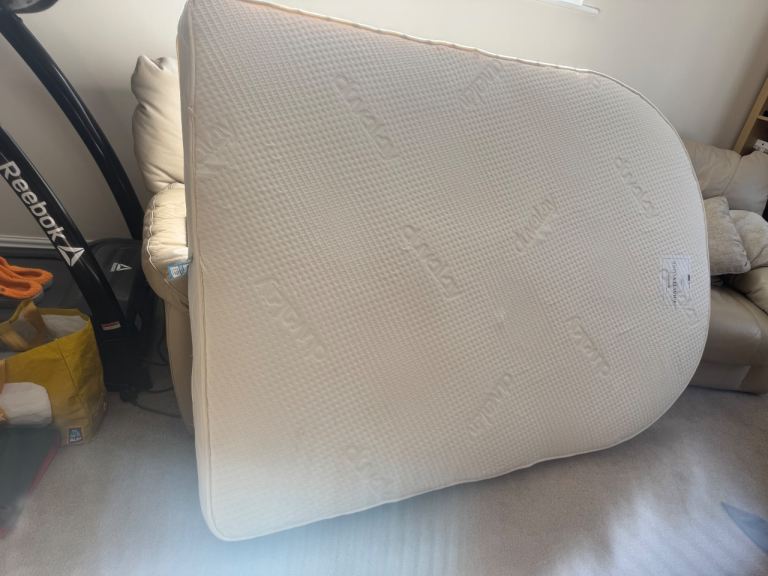 Duvalay island bed mattress