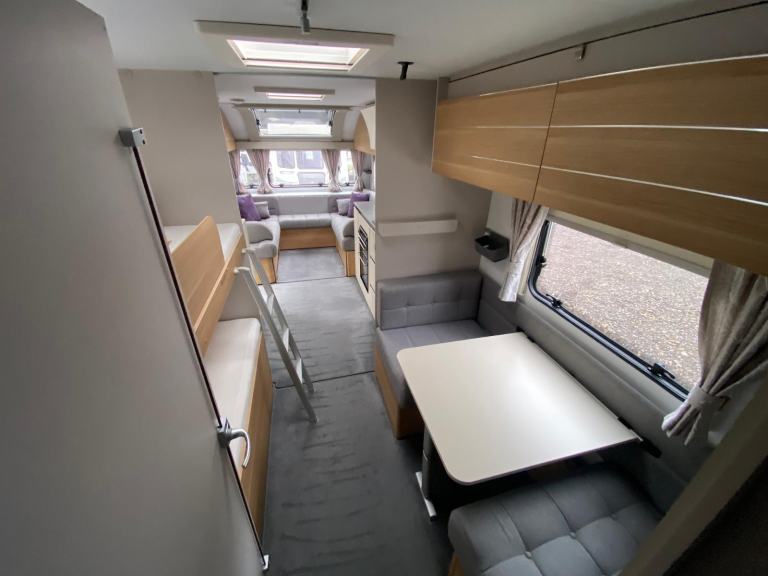 ADRIA ADORA SAVA - 2021 - FIXED SINGLE BEDS - 4 BERTH - PRISTINE ONE OWNER 