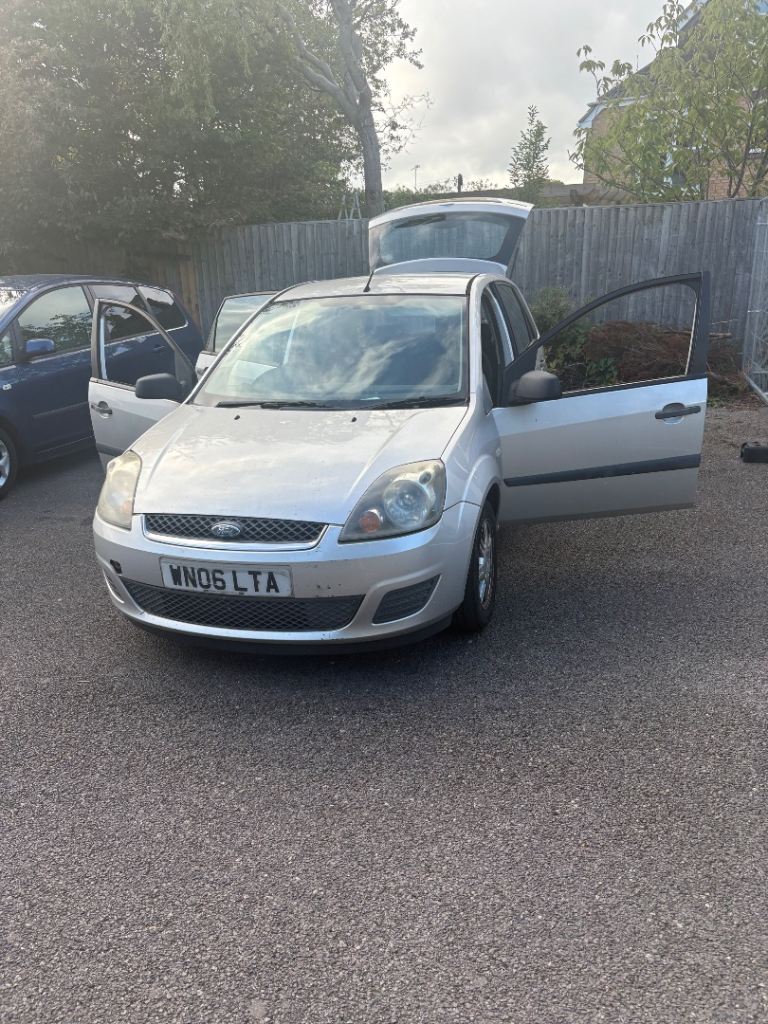 Ford, FIESTA, Hatchback, 2006, Manual, 1388 (cc), 5 doors