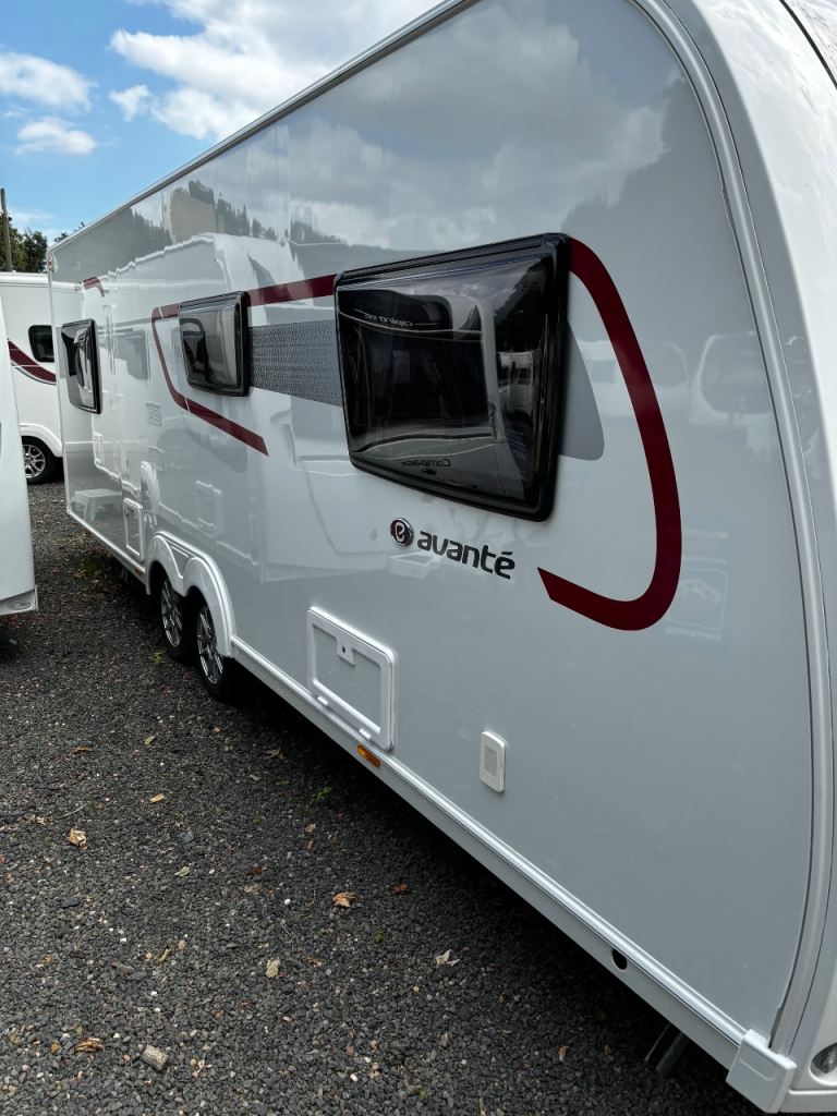 Elddis Avante 860 2018