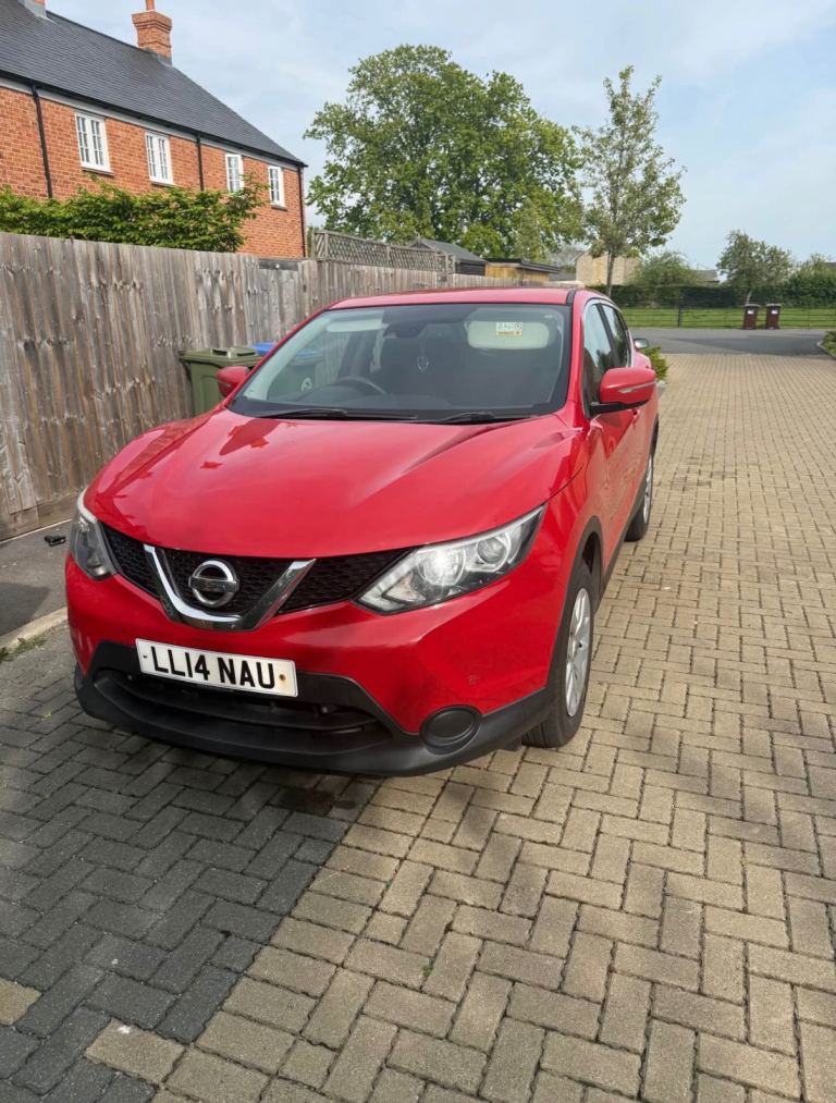 Nissan, QASHQAI, Hatchback, 2014, Manual, 1461 (cc), 5 doors