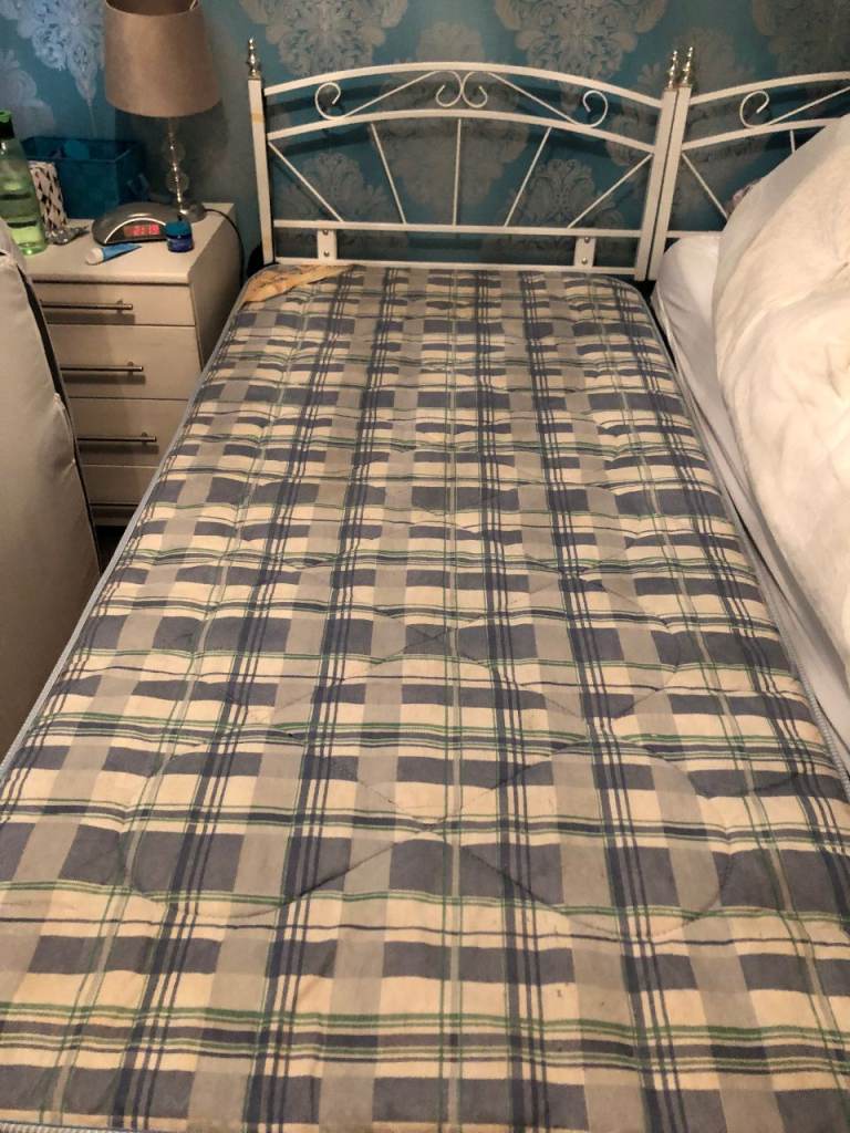 Single bed