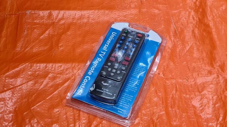 Universal Remote Control for All TV Brands (F‑2100) 