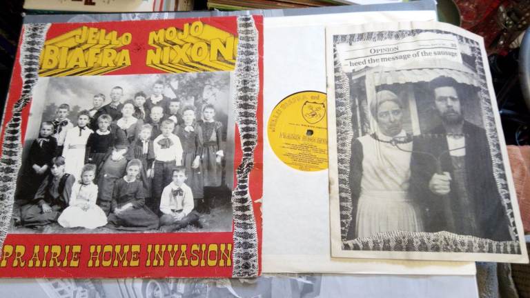 JELLO BIAFRA MOJO NIXON  PRAIRIE HOME INVASION AND BOOKLET 1994 VINYL RECORD