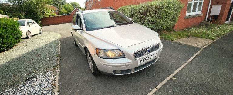 Volvo, V50 T5, Estate, 2004, Semi-Auto, 2521 (cc), 5 doors