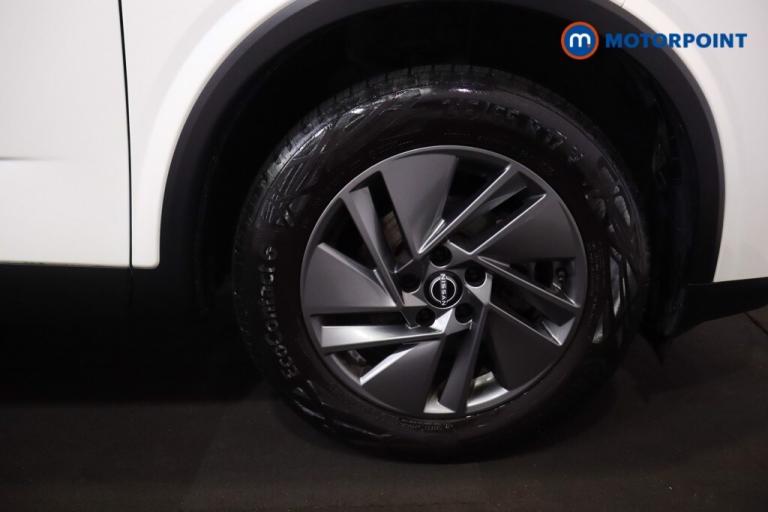 2022 Nissan Qashqai 1.3 DiG-T MH Acenta Premium 5dr SUV Petrol Manual