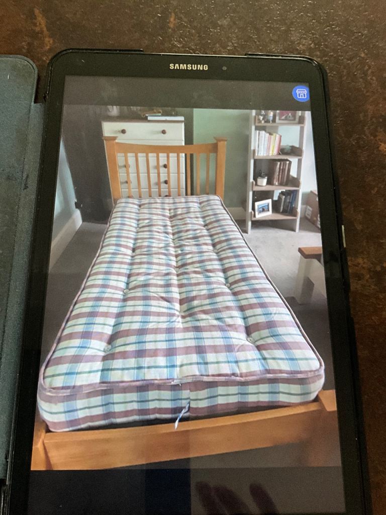Single bed with mattress