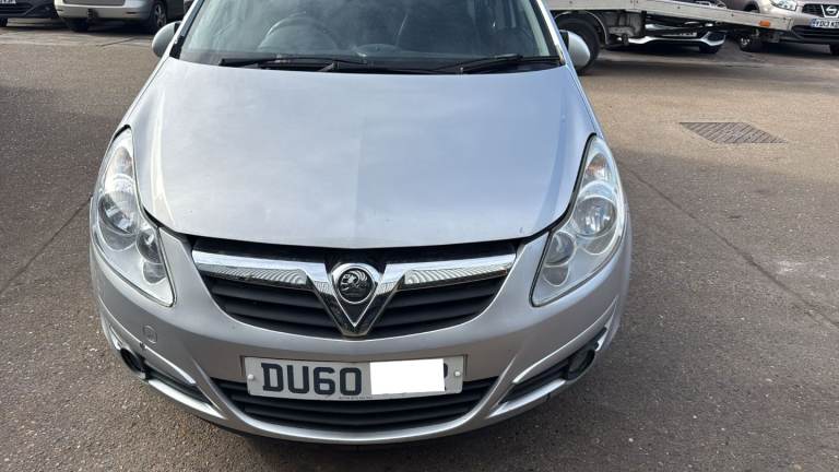 VAUXHALL CORSA 2010 BREAKING FOR PARTS - Z157