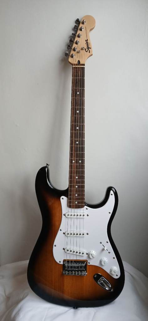Squire by fender stratocastor 