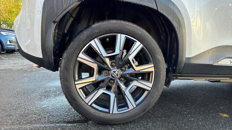 2025 Toyota Yaris Cross 1.5 Hybrid 130 Premiere Edition 5dr CVT Hybrid Estate Estate Hybrid Autom...