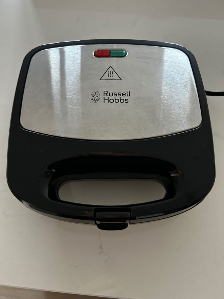 Russell Hobbs 3-in-1 Sandwich, Panini & Waffle Maker