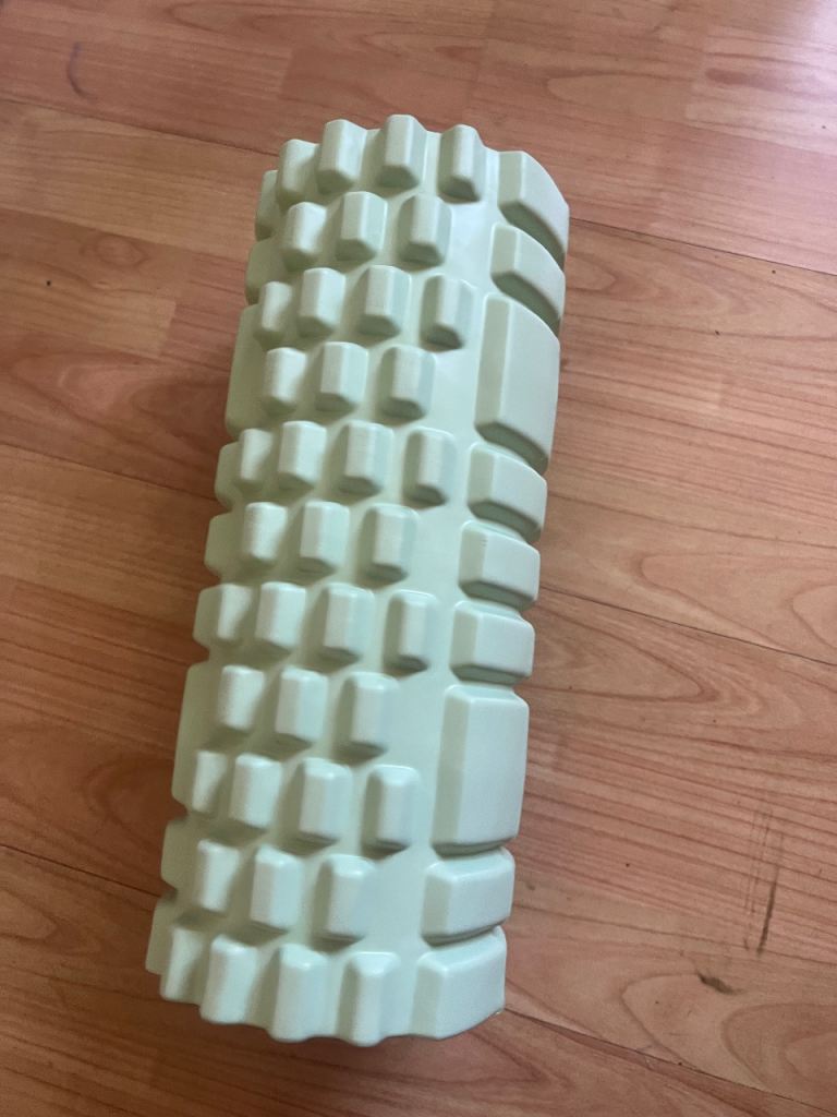 Brand new Foam Roller for Fitness and Massage – Good Condition