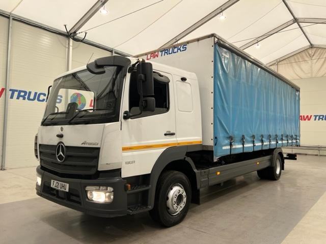 Mercedes-Benz Atego 1321 Sleeper Cab Curtainsider