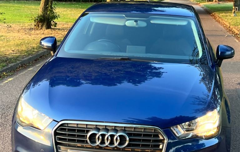 HEADLIGHT SET AUDI A1 