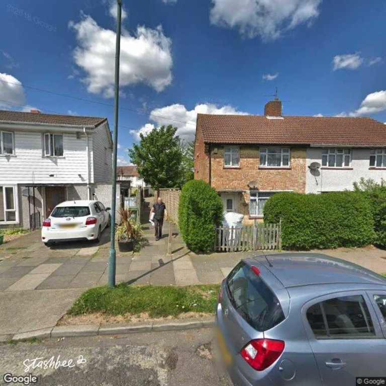 Garage to rent in Bexley (DA8) | Stashbee