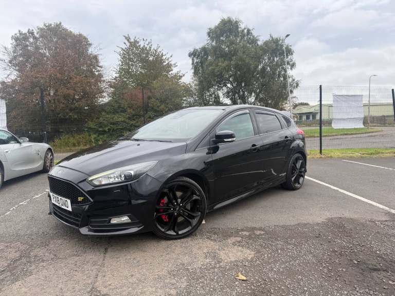 2018 Ford Focus 2.0 TDCi 185 ST-3 Navigation 5dr HATCHBACK Diesel Manual