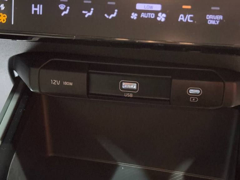 2022 22 KIA NIRO 1.6H GDI 2 SUV 5DR PETROL HYBRID DCT EURO 6 (S/S) (139 BHP)