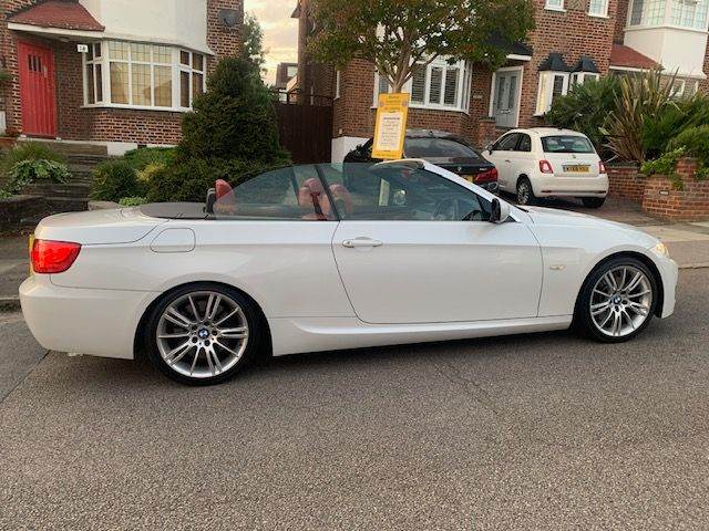 BMW E93 330D M Sport LCI Facelift Convertible Automatic – A True Head-Turner!