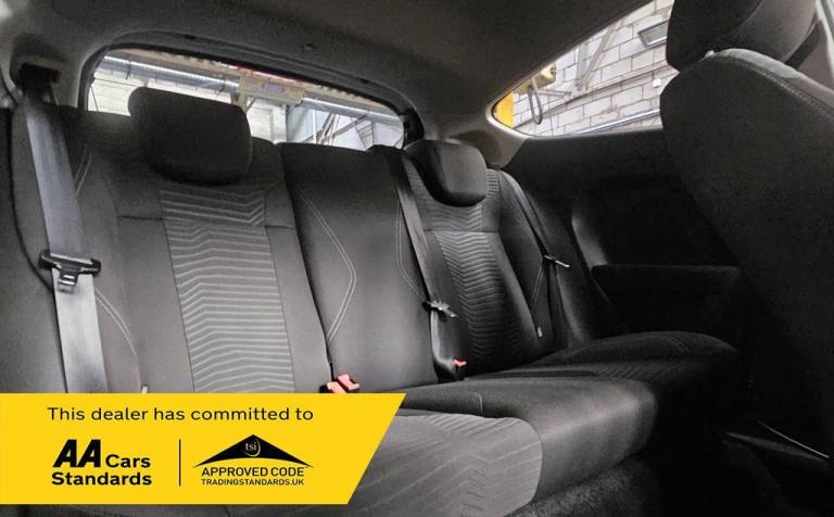 2016 66 FORD FIESTA 1.25 ZETEC WHITE EDITION HATCHBACK 3DR PETROL