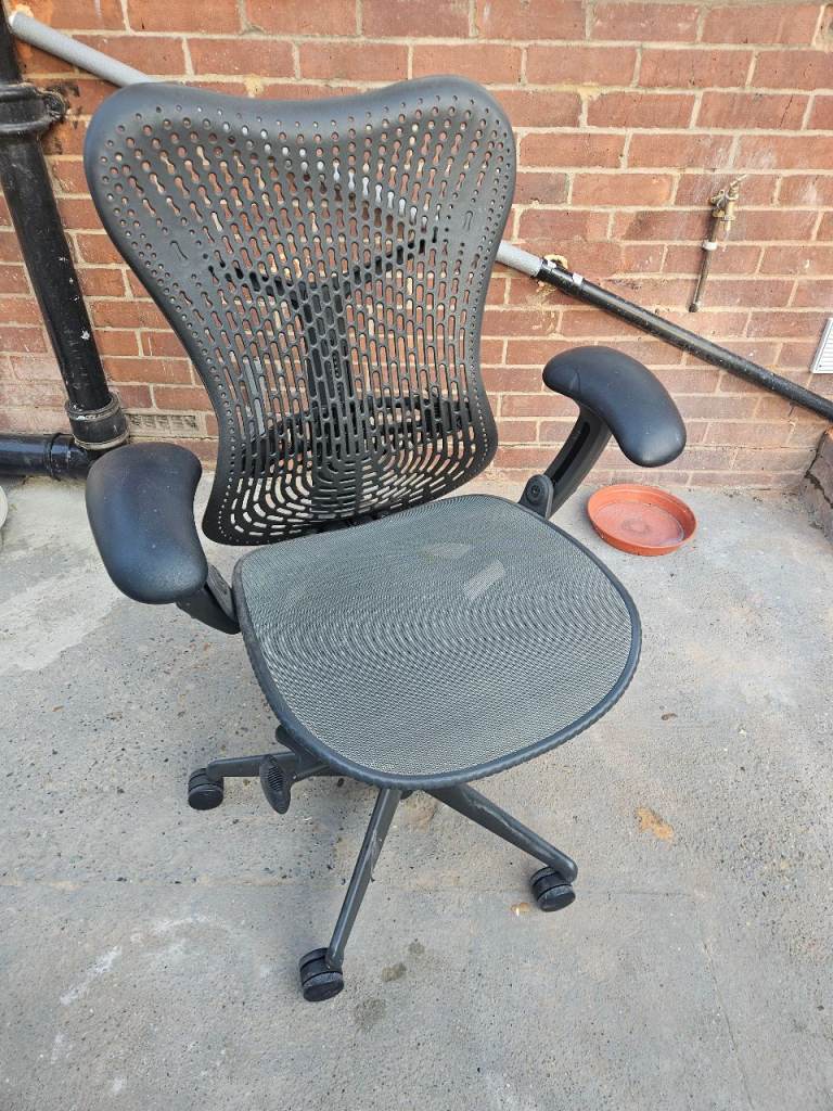 Mirra chair by Herman Miller