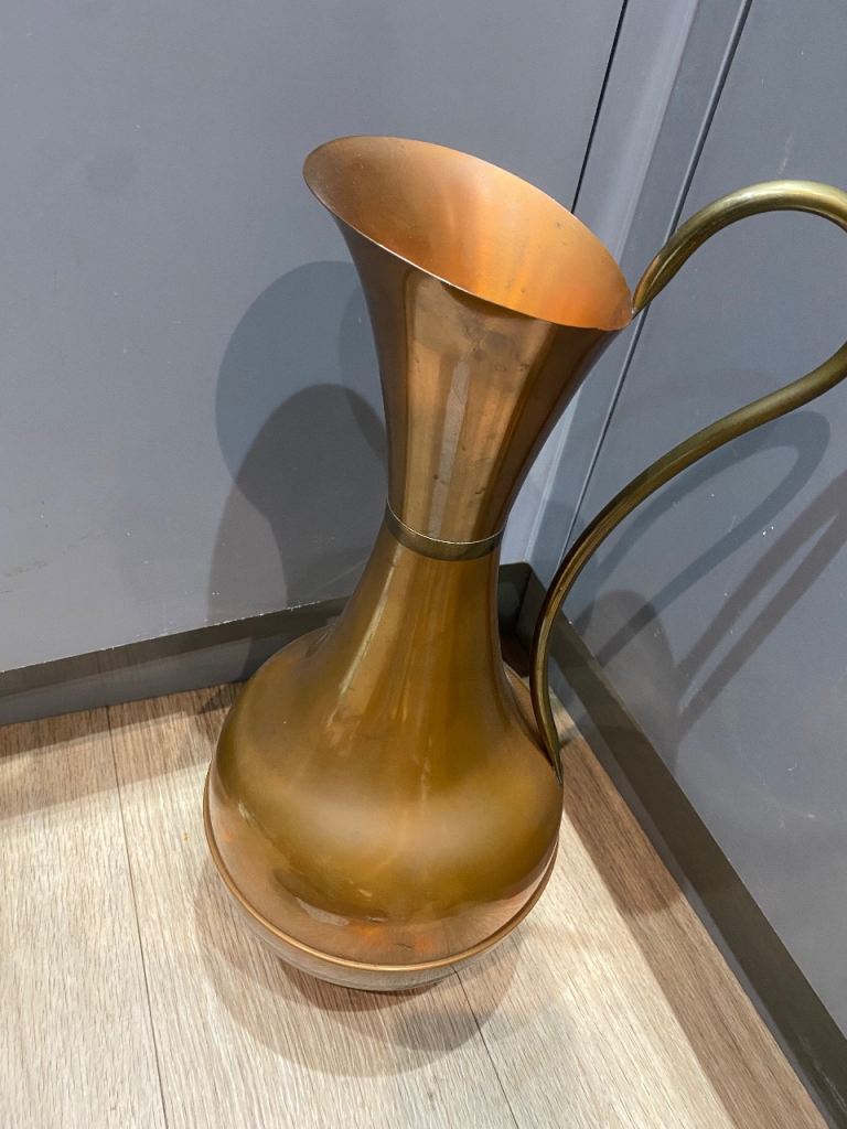 Chic Mid Century Brass and Copper Jug Vase - 47cm Tall - Retro 1960s - £14 (Wallisdown)