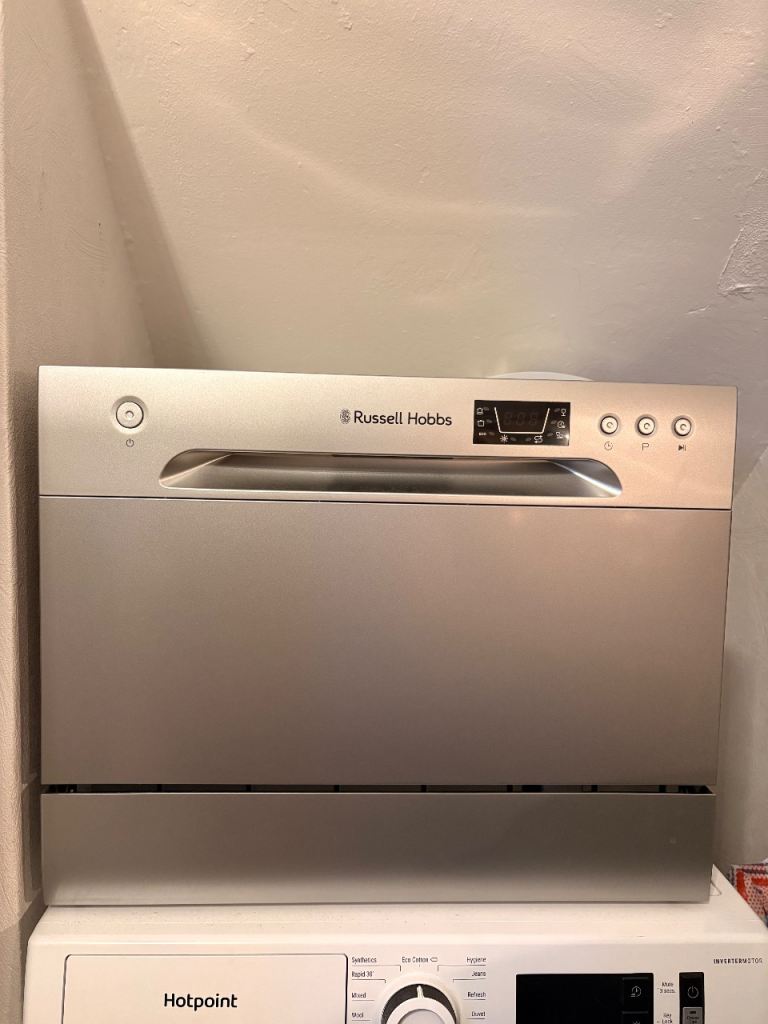 RUSSELL HOBBS RHTTDW6S Table Top Dishwasher - Silver